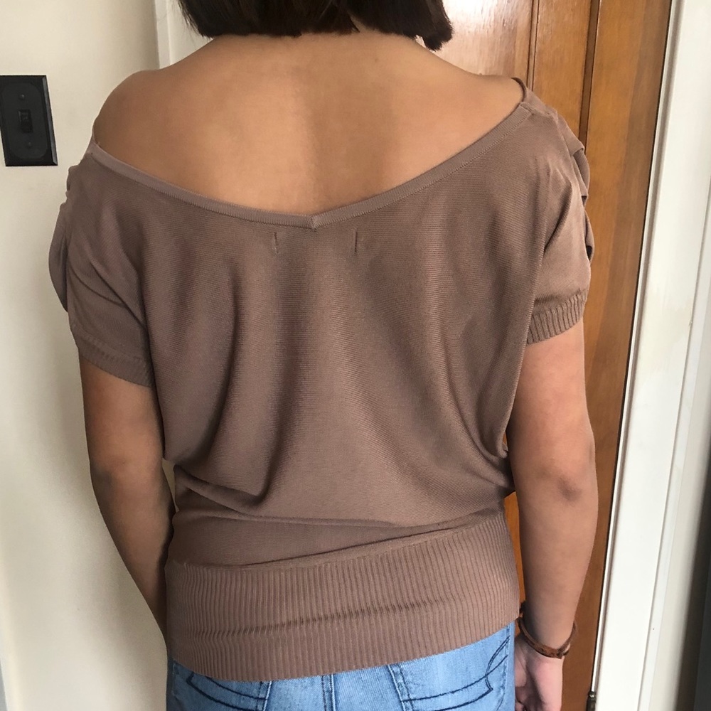 Ladies' Off the Shoulder Top - Picture 4 of 5